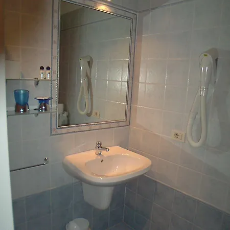 Le Meridiane Апарт-отель Сиена