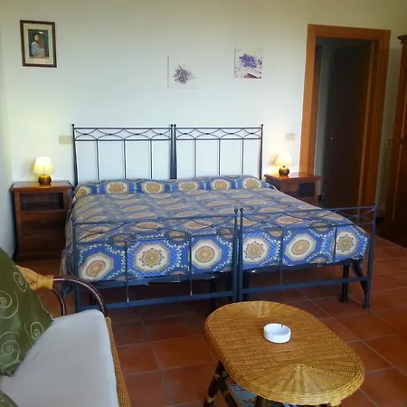 Le Meridiane 3* Сиена