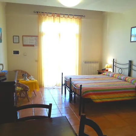 Le Meridiane 3* Сиена