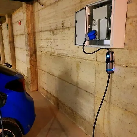 马里迪亚纳酒店 公寓式酒店 3*