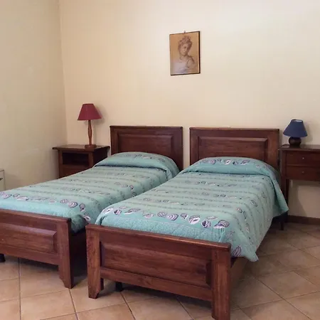 מלון דירות Le Meridiane 3*