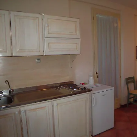 马里迪亚纳酒店 3*